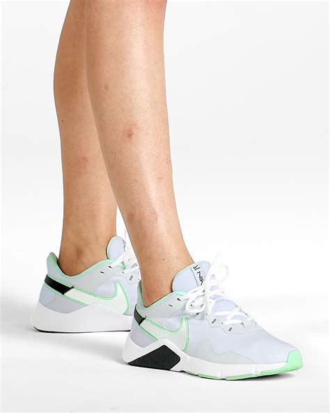 nike legend sporttasche damen|Nike Legend Essential 2 Women's Workout Shoes.